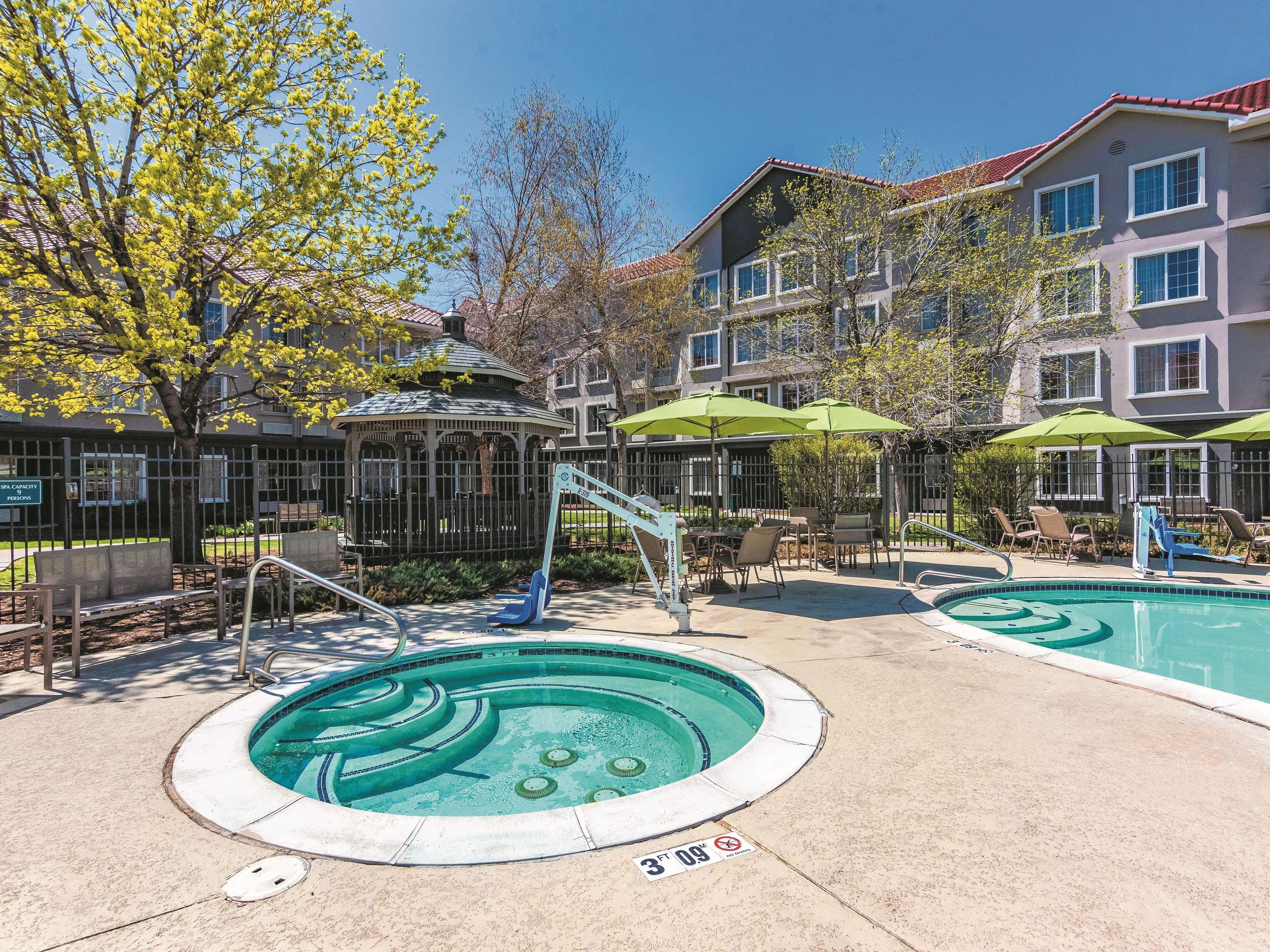 La Quinta By Wyndham Denver Tech Center Hotel Greenwood Village Exterior photo